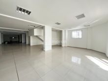 <strong>SALA COMERCIAL PARA ALUGAR NO CENTRO</strong>