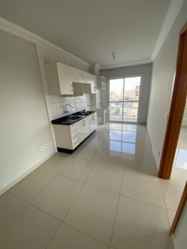 Apartamento Semi Mobiliado Para Locação No Centro