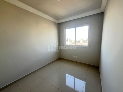 Apartamento Para Alugar No Centro - Ed. Imperador