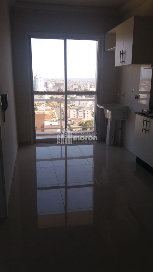 <strong>APARTAMENTO PARA ALUGAR NO CENTRO  - ED. ATLÂNTICO</strong>