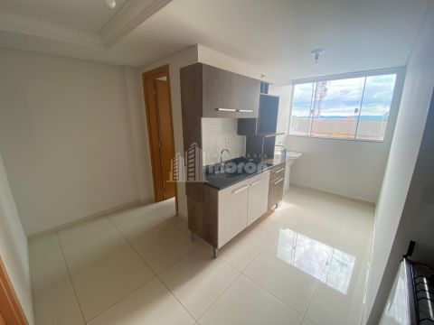 Apartamento Semi Mobiliado Pra Alugar No Centro Ed Imperador