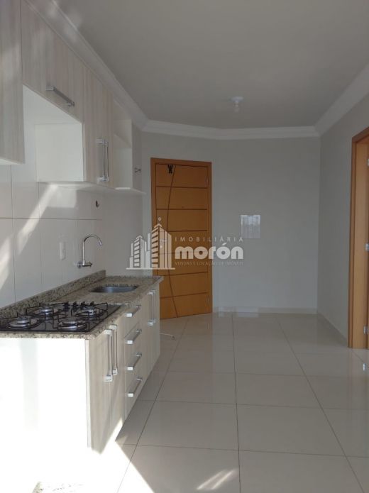 Apartamento Para Alugar No Centro - Ed. Imperador