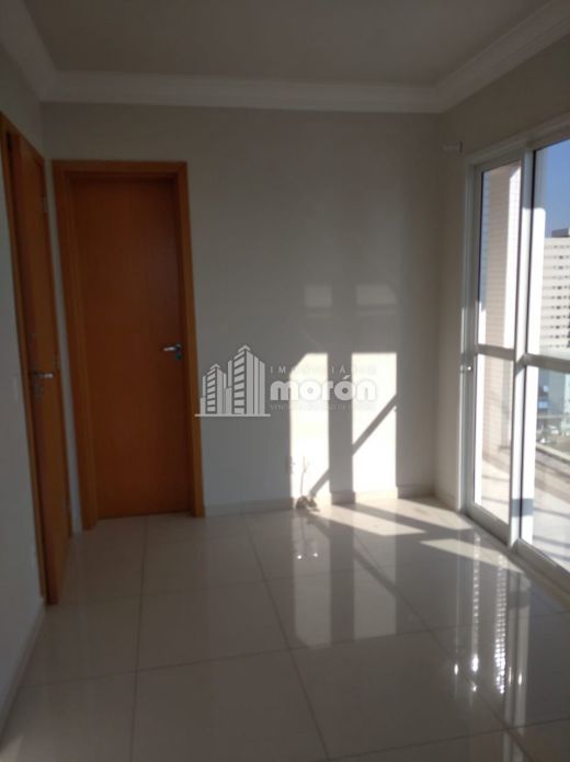 Apartamento Para Alugar No Centro - Ed. Imperador