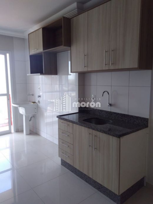 <strong>APARTAMENTO PARA ALUGAR NO CENTRO - ED. IMPERADOR</strong>