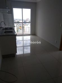 <strong>APARTAMENTO SEMI MOBILIADO PARA ALUGAR NO CENTRO</strong>