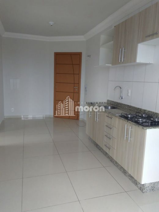 Apartamento Semi Mobiliado Para Alugar No Centro