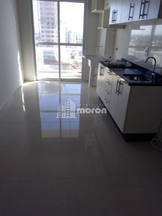 <strong>APARTAMENTO PARA ALUGAR NO CENTRO - EDIFÍCIO ATLÂNTICO</strong>