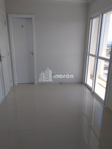<strong>APARTAMENTO SEMI MOBILIADO PARA ALUGAR NO CENTRO</strong>