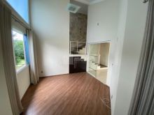 <strong>CASA SEMI MOBILIADA PARA ALUGAR EM OFICINAS</strong>