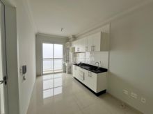 <strong>APARTAMENTO SEMI MOBILIADO PARA ALUGAR NO CENTRO</strong>