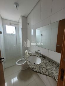 <strong>APARTAMENTO SEMI MOBILIADO PARA ALUGAR NO CENTRO</strong>