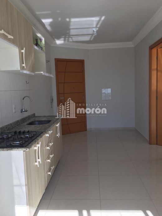 Apartamento Para Alugar No Cento - Edificio Imperador