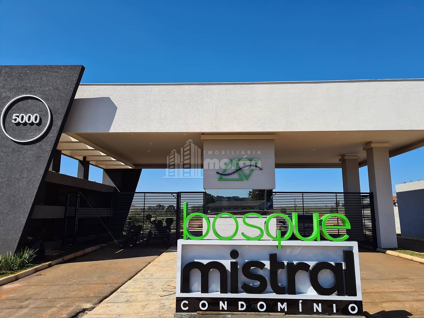 Terreno á Venda No Jd. Carvalho - Condomínio Bosque Mistral