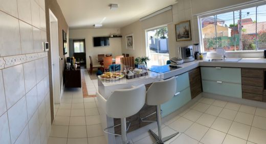 Casa á Venda No Orfãs