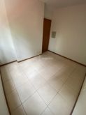 <strong>APARTAMENTO SEMI MOBILIADO  PARA ALUGAR NO CENTRO</strong>