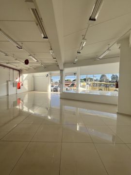 Sala Comercial Para Alugar Na Siqueira Campos - Comercial Mm