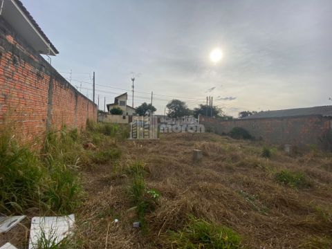 Terreno á Venda No Jardim Maracanã - Contorno