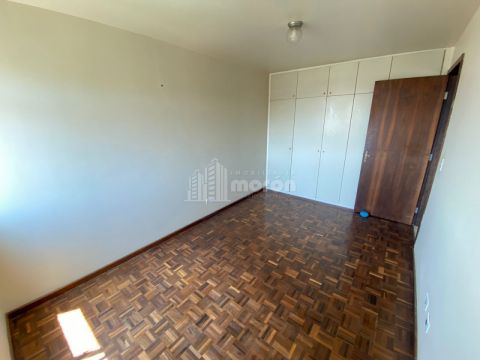 Apartamento á Venda No Centro - Edifício Itamaracá