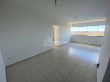 <strong>APARTAMENTO PARA ALUGAR EM UVARANAS - ED. TOMAZINA</strong>