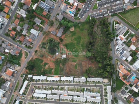Foto Imóvel - Terreno / área à Venda Na Avenida Siqueira Campos - Uvaranas