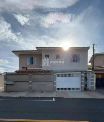 Foto Imóvel - Sobrado à Venda No Jd Carvalho - Residencial Belluno