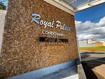 Foto Imóvel - Terreno á Venda Condomínio Royal Park