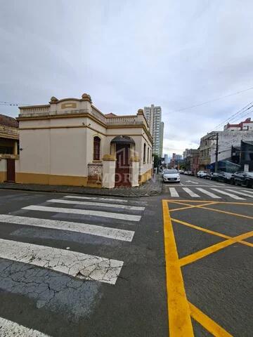 Foto Imóvel - Casa De Esquina Para Locação - (centro)