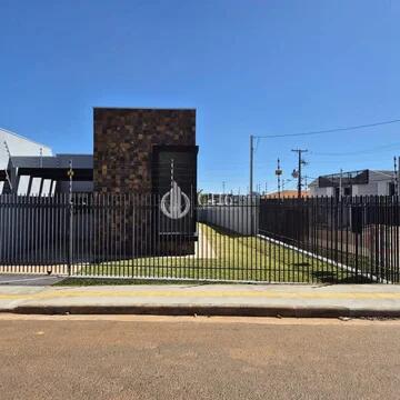 Foto Imóvel - Casa De Esquina Em Uvaranas