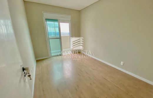 Apartamento à Venda No Bairro Estrela