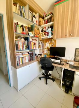 Apartamento Semi-mobiliado No Jardim Carvalho