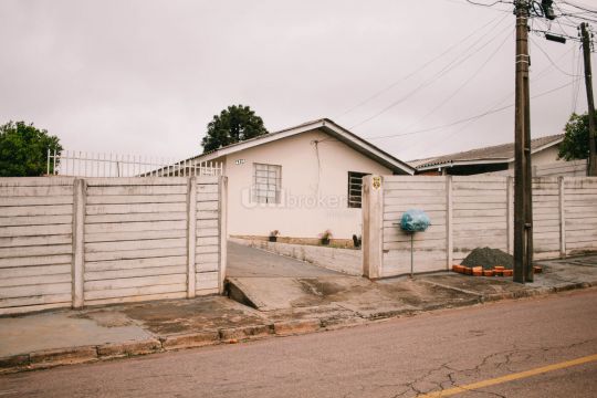 Foto Imóvel - Casa Em Uvaranas ( Neves )