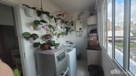 Apartamento No Centro ( Mobiliado )