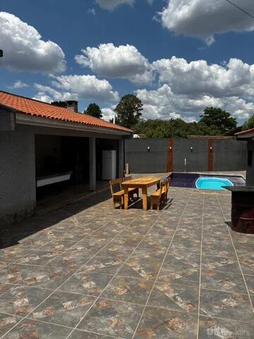 Foto Imóvel - Casa Com Piscina Em Uvaranas