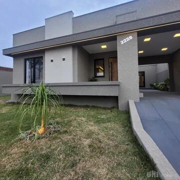 Foto Imóvel - Casa Alto Padrão 3 Quartos, 1 Suíte Em Uvaranas