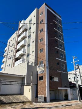 Foto Imóvel - Apartamento De Três Quartos Sendo Uma Suíte Na Vila Estrela