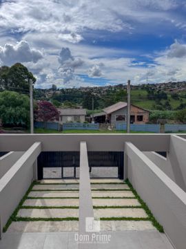 Sobrado Na Anita Garibaldi Com Espaço De Terreno