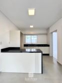 <strong>Sobrado com 3 quartos 1 Suíte em Oficinas</strong>
