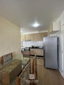 Excelente Apartamento Em Uvaranas Semimobiliado