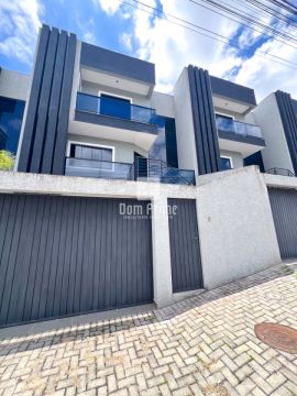 Triplex No Jardim Carvalho Com 3 Quartos Sendo 1 Suíte