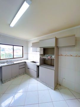 Apartamento Com 2 Quartos No Orfãs