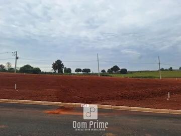 Foto Imóvel - Terrenos Com 240m² No Loteamento Parque Das Palmeiras