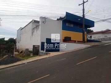 Foto Imóvel - Barracão Com 180m² Para Locação No Bairro Contorno