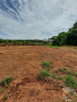 Terreno Cara Cará - Rua Massaranduba