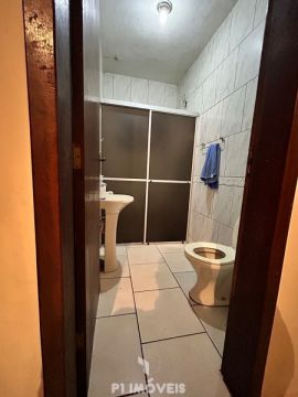 Residência Central á Venda