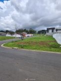 <strong>Excelente terreno de esquina no Cond. Res. Blumengarten.</strong>