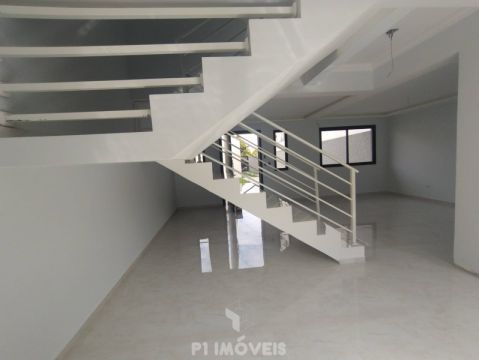 Triplex No Jardim Carvalho