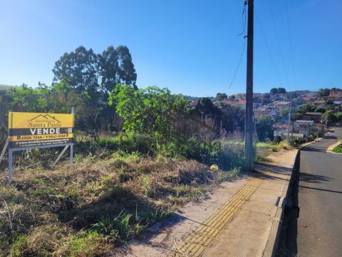 Amplo Terreno - Bairro Contorno