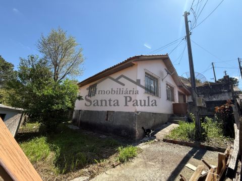 <strong>CASA EM GRANDE TERRENO INDIVIDUAL - PALMEIRINHA</strong>