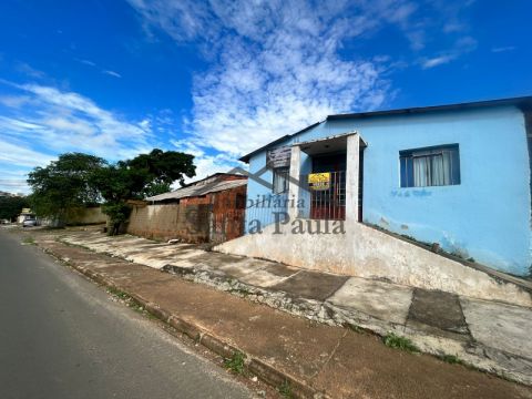 Casa Em Lote De Esquina - Dom Bosco