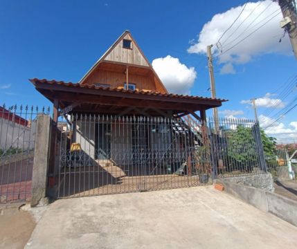 Foto Imóvel - Casa Ampla - Bairro órfãs